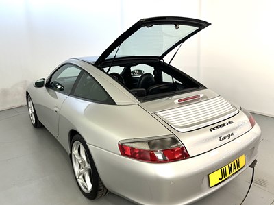 Lot 95 - 2002 Porsche 911 Targa