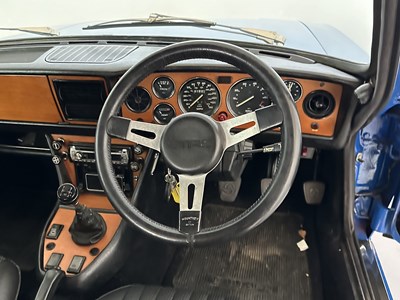 Lot 44 - 1977 Triumph Stag