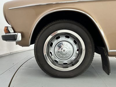 Lot 67 - 1970 Volvo 164