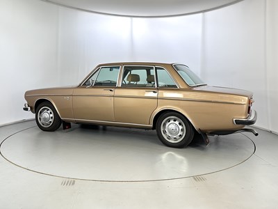 Lot 67 - 1970 Volvo 164