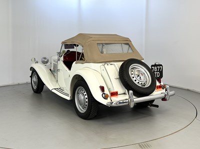 Lot 98 - 1952 MG TD