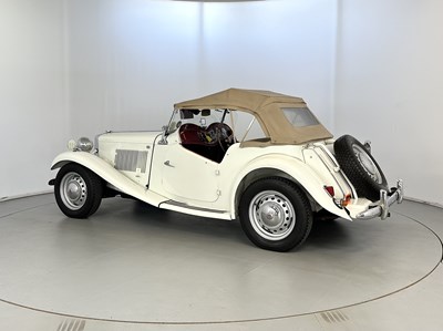 Lot 98 - 1952 MG TD