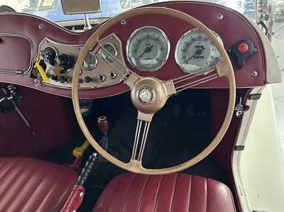 Lot 98 - 1952 MG TD