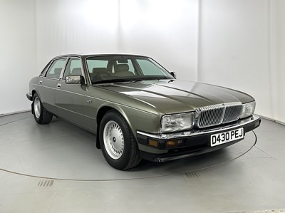 Lot 87 - 1987 Daimler 3.6