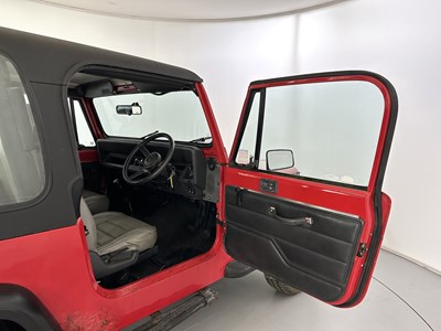 Lot 193 - 1993 Jeep Wrangler 2.5