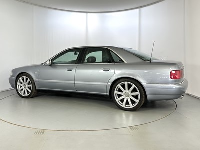 Lot 96 - 2002 Audi S8 Final Edition