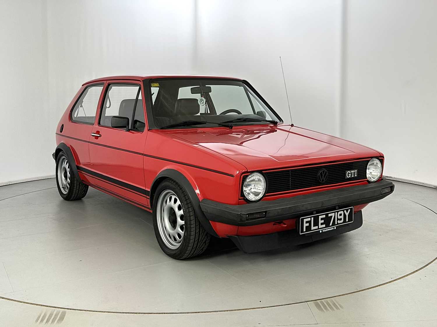 Lot 66 - 1982 Volkswagen Golf GTI