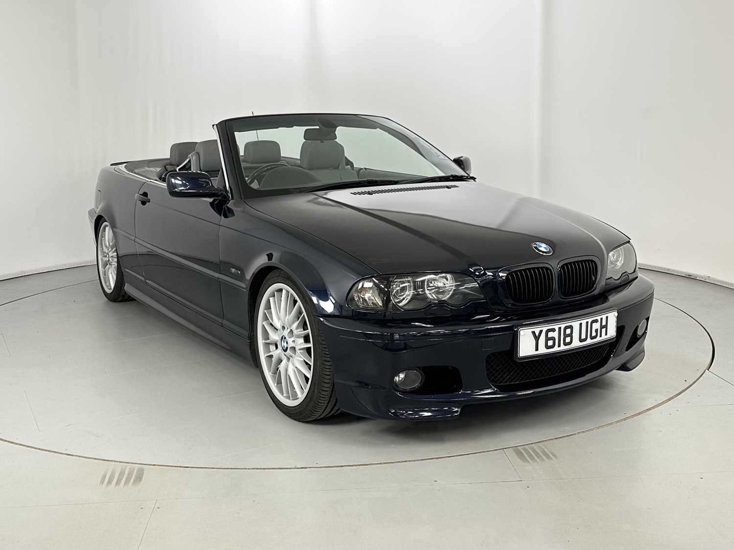 Lot 6 - 2001 BMW 325 CI