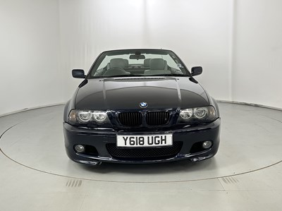 Lot 6 - 2001 BMW 325 CI