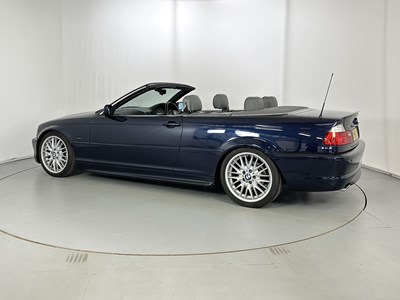 Lot 6 - 2001 BMW 325 CI