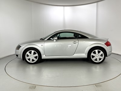 Lot 14 - 1999 Audi TT 225 Quattro