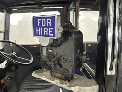 Lot 83 - 1939 Morris Super-Six Taxi