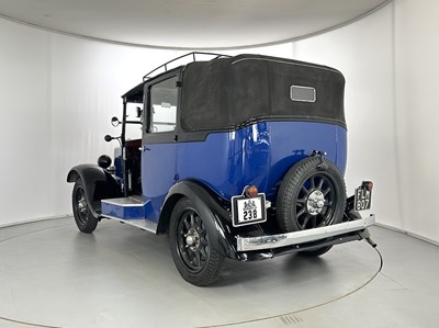 Lot 83 - 1939 Morris Super-Six Taxi