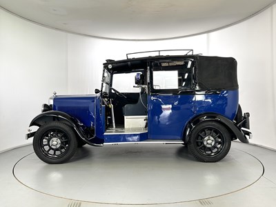 Lot 83 - 1939 Morris Super-Six Taxi