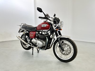 Lot 108 - 2004 Triumph Thruxton 900