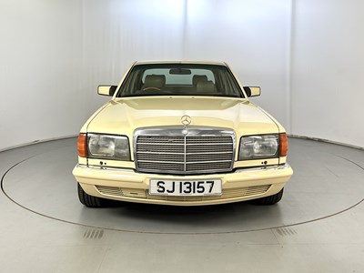 Lot 29 - 1988 Mercedes-Benz 420SE