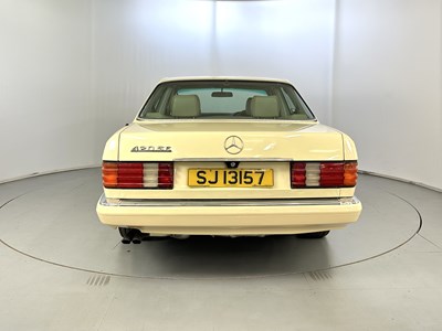 Lot 29 - 1988 Mercedes-Benz 420SE