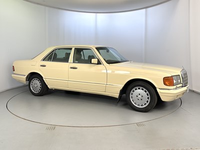 Lot 29 - 1988 Mercedes-Benz 420SE