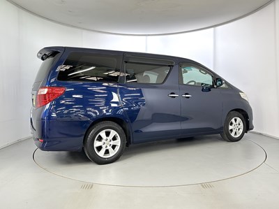 Lot 102 - 2010 Toyota Alphard Vellfire