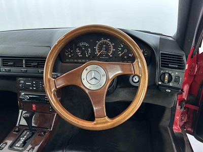 Lot 162 - 1992 Mercedes-Benz 300SL-24