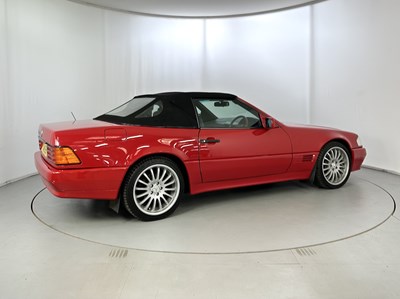 Lot 62 - 1992 Mercedes-Benz 300SL-24