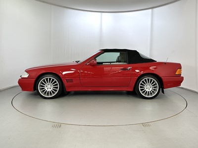 Lot 162 - 1992 Mercedes-Benz 300SL-24