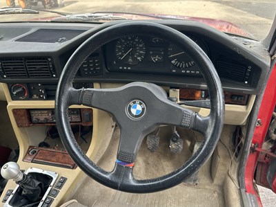 Lot 70 - 1987 BMW M535i