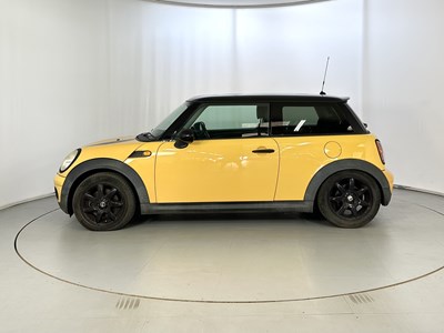 Lot 28 - 2007 Mini Cooper - NO RESERVE
