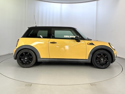 Lot 28 - 2007 Mini Cooper - NO RESERVE