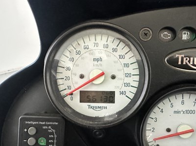 Lot 66 - 2000 Triumph Tiger