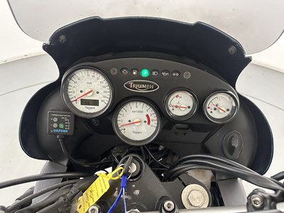 Lot 66 - 2000 Triumph Tiger