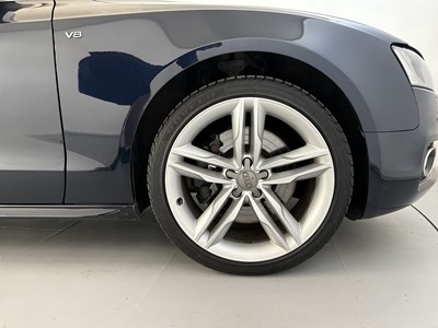 Lot 99 - 2008 Audi S5 V8