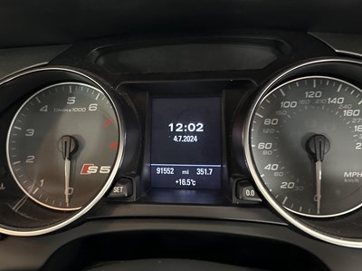 Lot 99 - 2008 Audi S5 V8