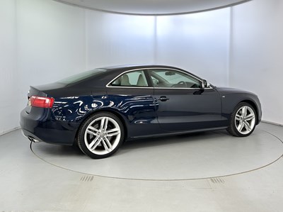 Lot 99 - 2008 Audi S5 V8
