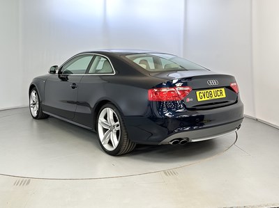 Lot 99 - 2008 Audi S5 V8