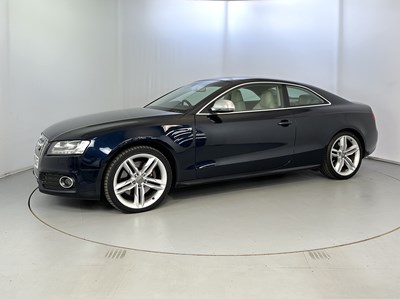 Lot 99 - 2008 Audi S5 V8