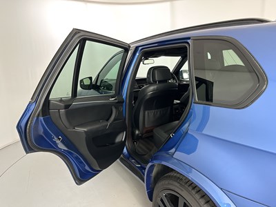 Lot 164 - 2010 BMW X5 M