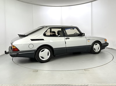 Lot 8 - 1989 Saab 900 Turbo