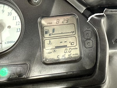 Lot 51 - 1999 Honda VFR800