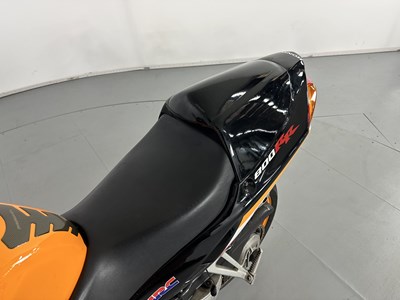 Lot 51 - 1999 Honda VFR800