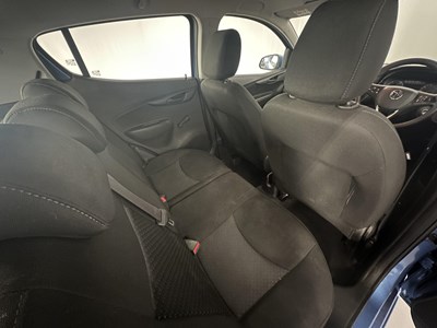 Lot 139 - 2016 Vauxhall Viva SE