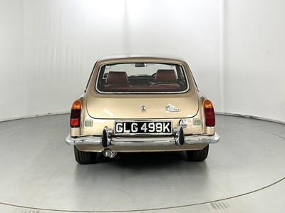 Lot 79 - 1972 MG BGT