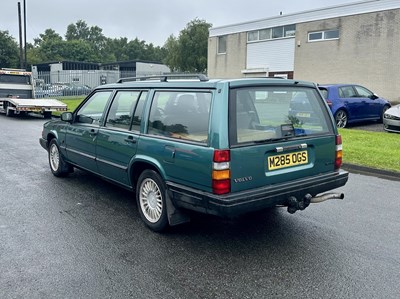 Lot 34 - 1994 Volvo 940 Wentworth