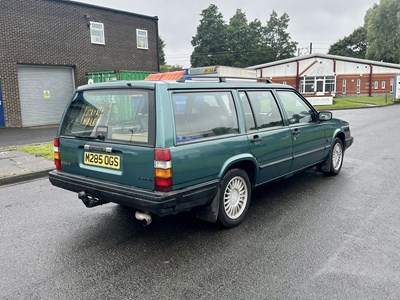 Lot 34 - 1994 Volvo 940 Wentworth