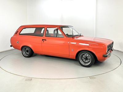 Lot 49 - 1975 Ford Escort 2JZ