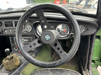 Lot 158 - 1967 MG BGT