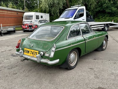 Lot 158 - 1967 MG BGT