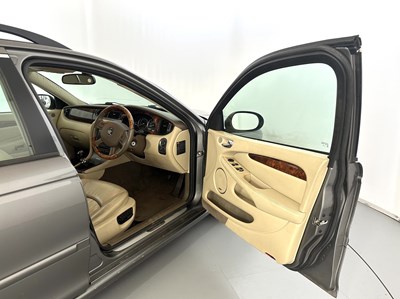 Lot 169 - 2007 Jaguar X-Type Sovereign