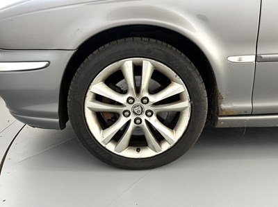 Lot 169 - 2007 Jaguar X-Type Sovereign
