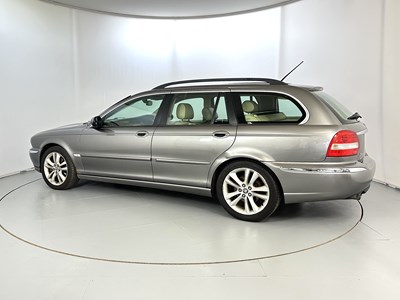 Lot 169 - 2007 Jaguar X-Type Sovereign